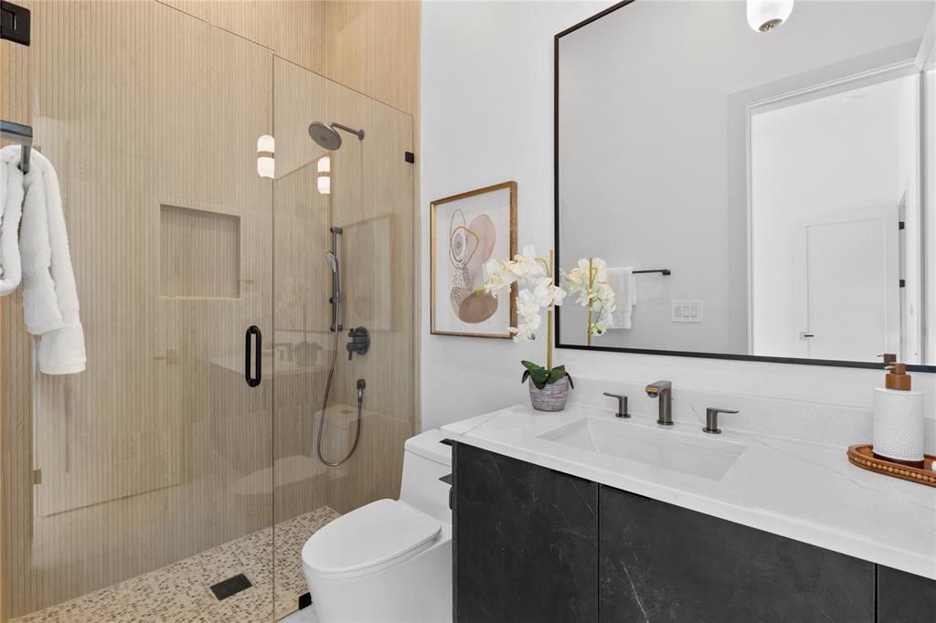 EUDORA ESTATES NO 3 - Residential