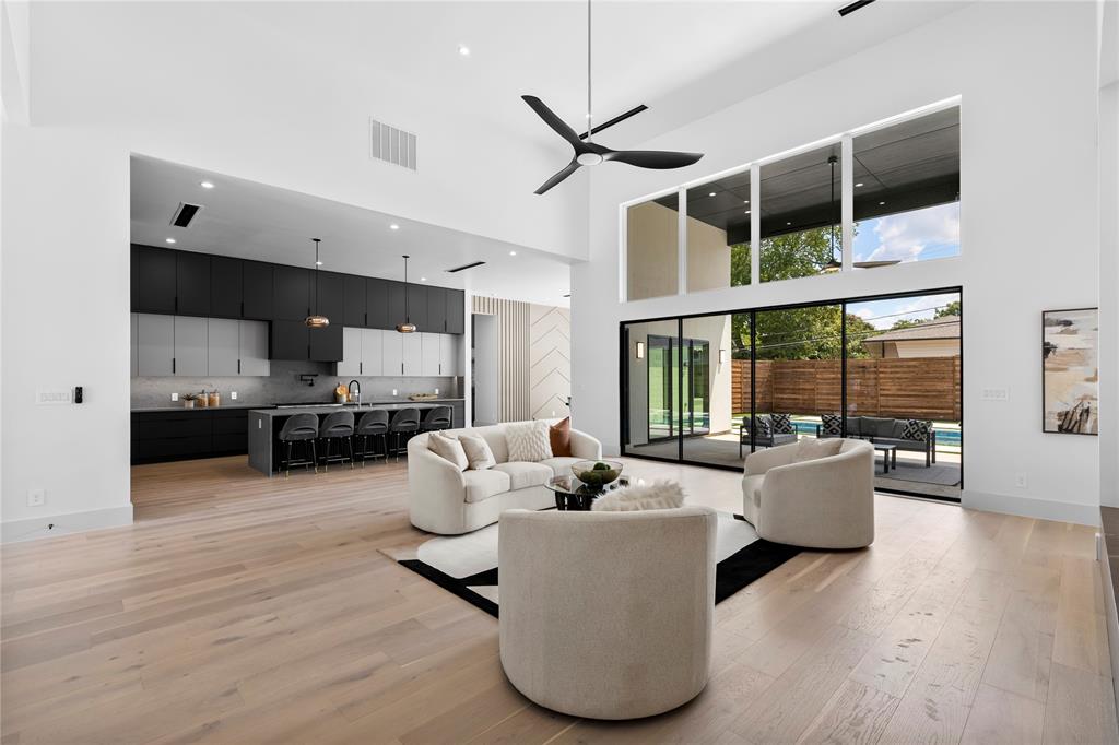 EUDORA ESTATES NO 3 - Residential