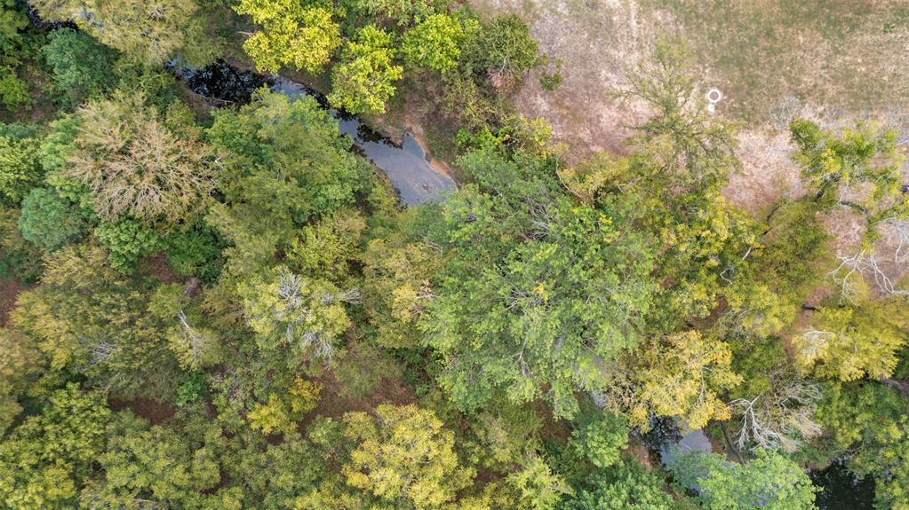 STEPHEN B MCCOMMAS ABST 888 P 411 TR 35 ACS 5.9635 - Commercial Sale