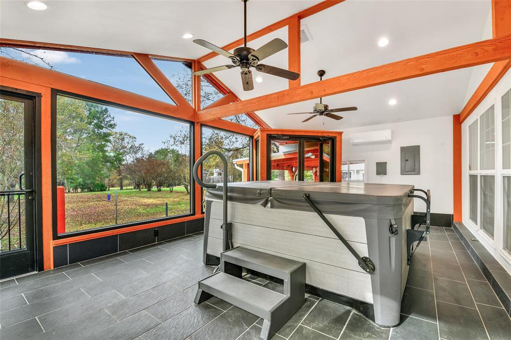 East Glade Creek - Residential