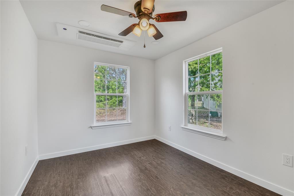 East Glade Creek - Residential