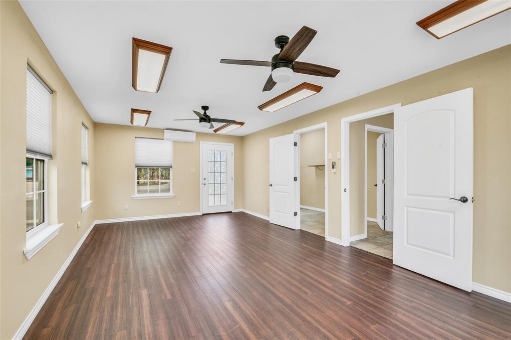 East Glade Creek - Residential