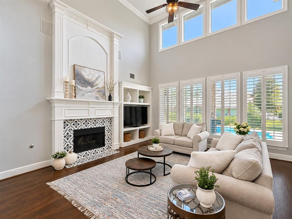 1140 Broken Bend Drive