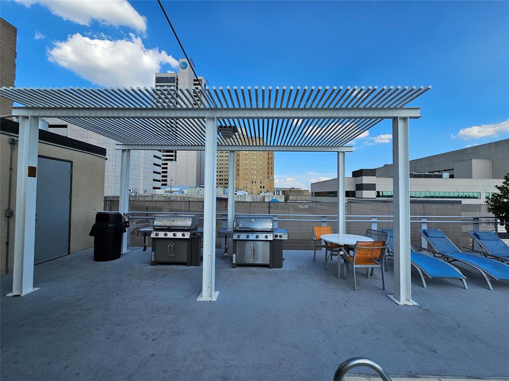 Soco Urban Loft Condo - Residential Lease