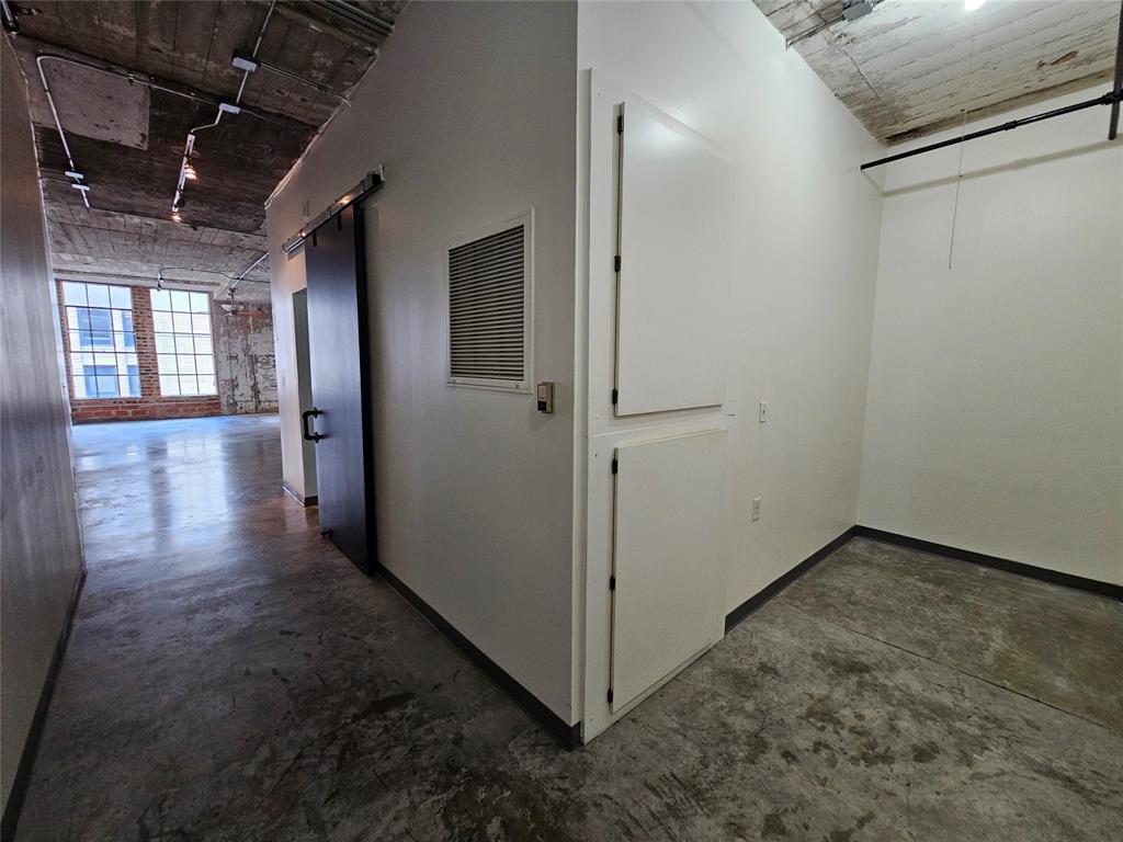 Soco Urban Loft Condo - Residential Lease