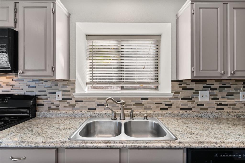 Kelly Glen Estates Add - Residential