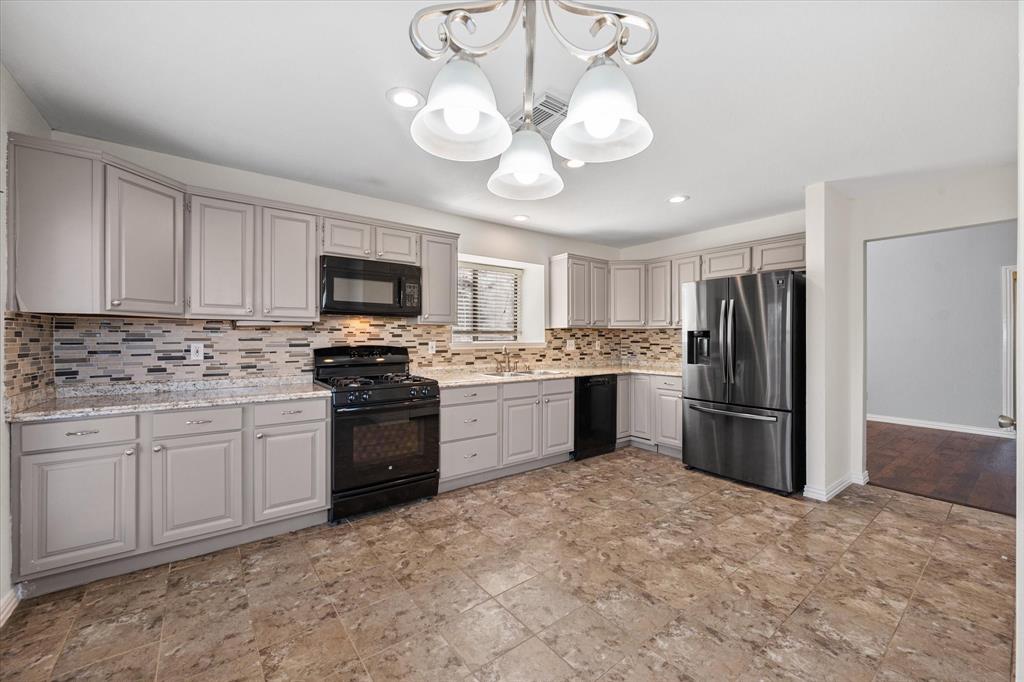 Kelly Glen Estates Add - Residential