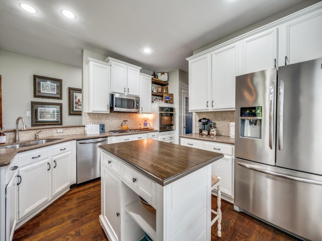 Fieldstone Place - Residential