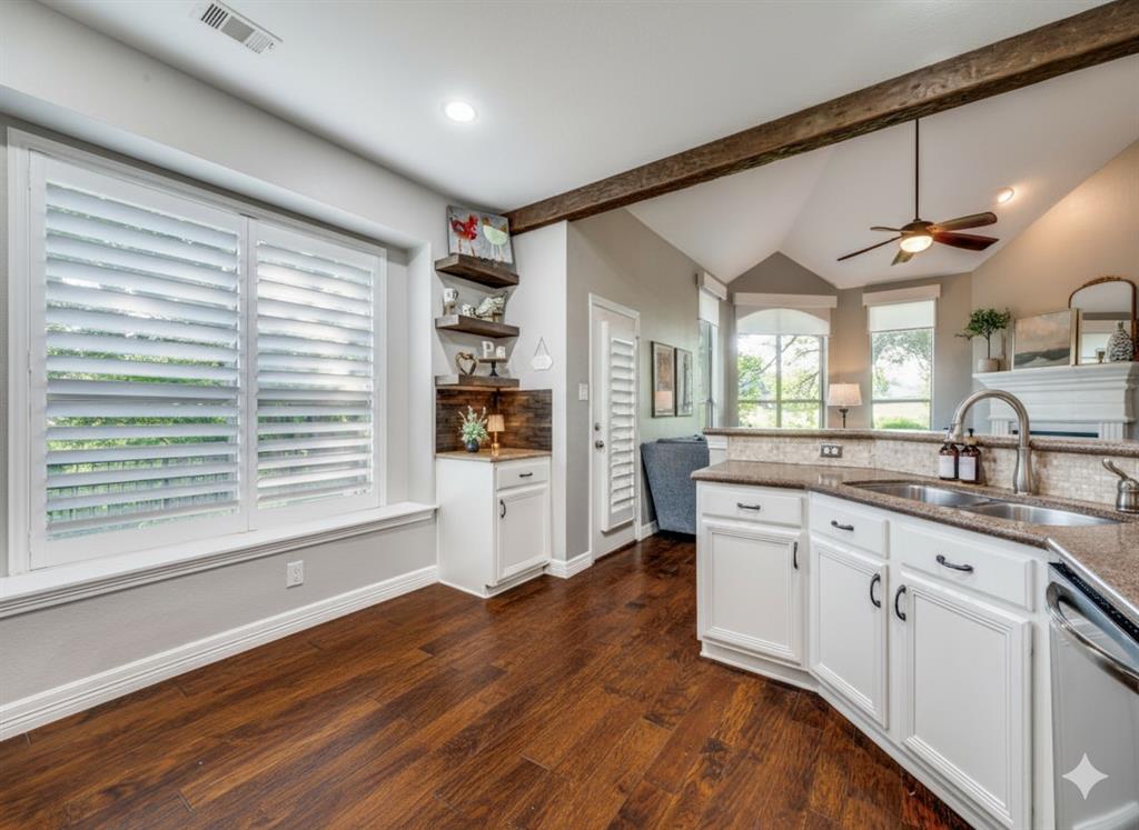 Fieldstone Place - Residential