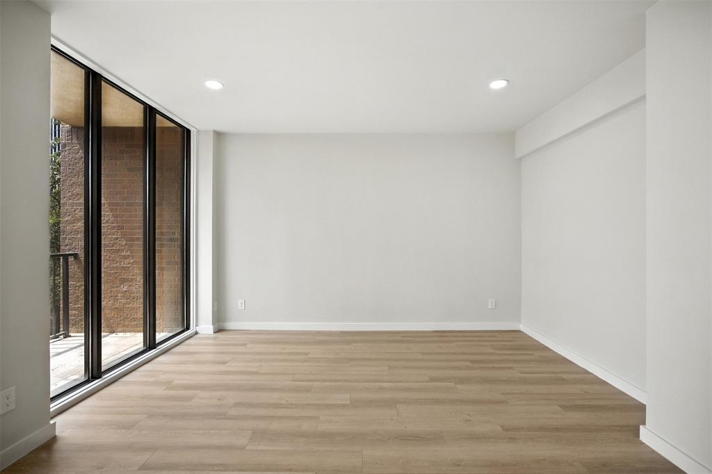 Bonaventure Condo - Residential