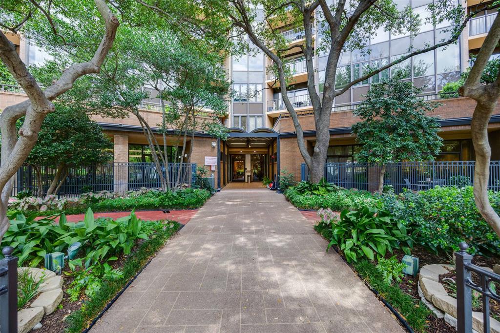 Bonaventure Condo - Residential