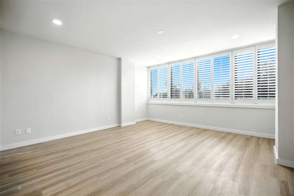 Bonaventure Condo - Residential