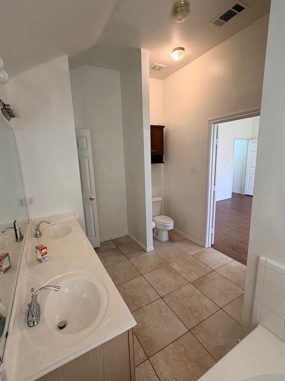 Waterford Oaks Garden Homes Ph 02 - Residential