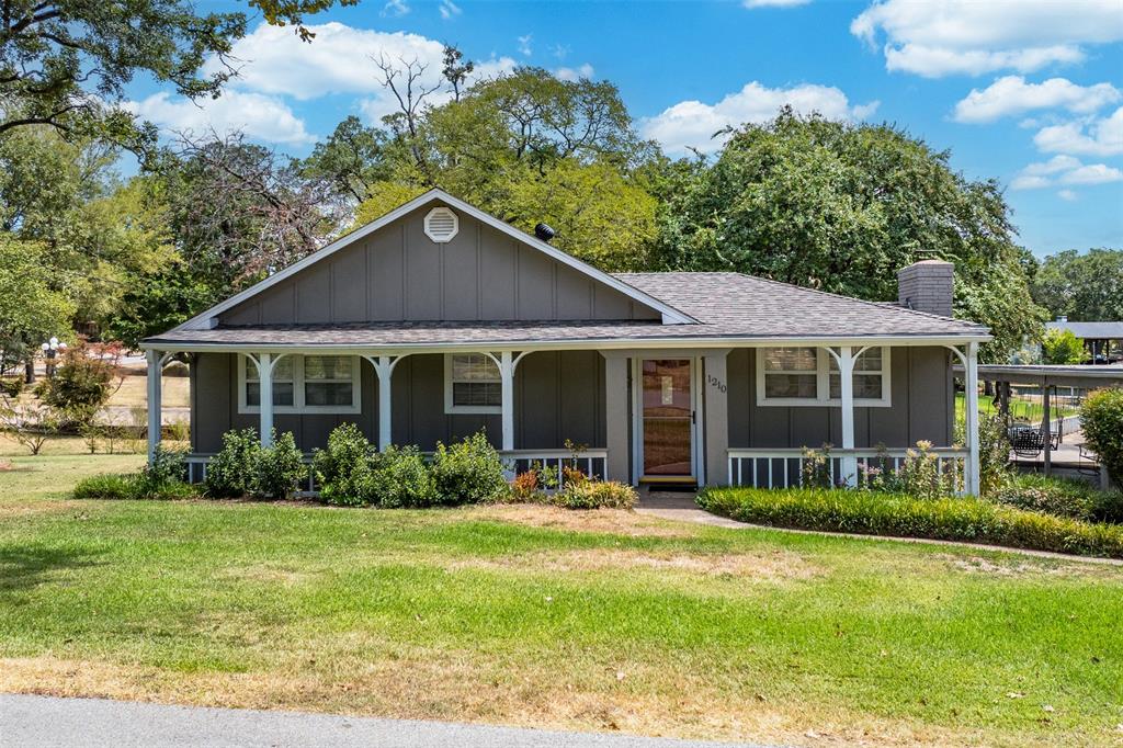 1210 Aloha Road