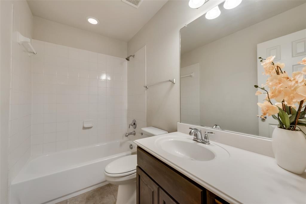 Heights At Westridge Ph III The - Residential Lease