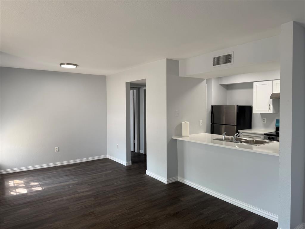 Creekbend Condo Ph 01-06 - Residential