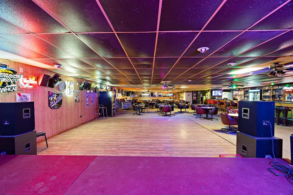 Fairview Additionclements - Commercial Sale