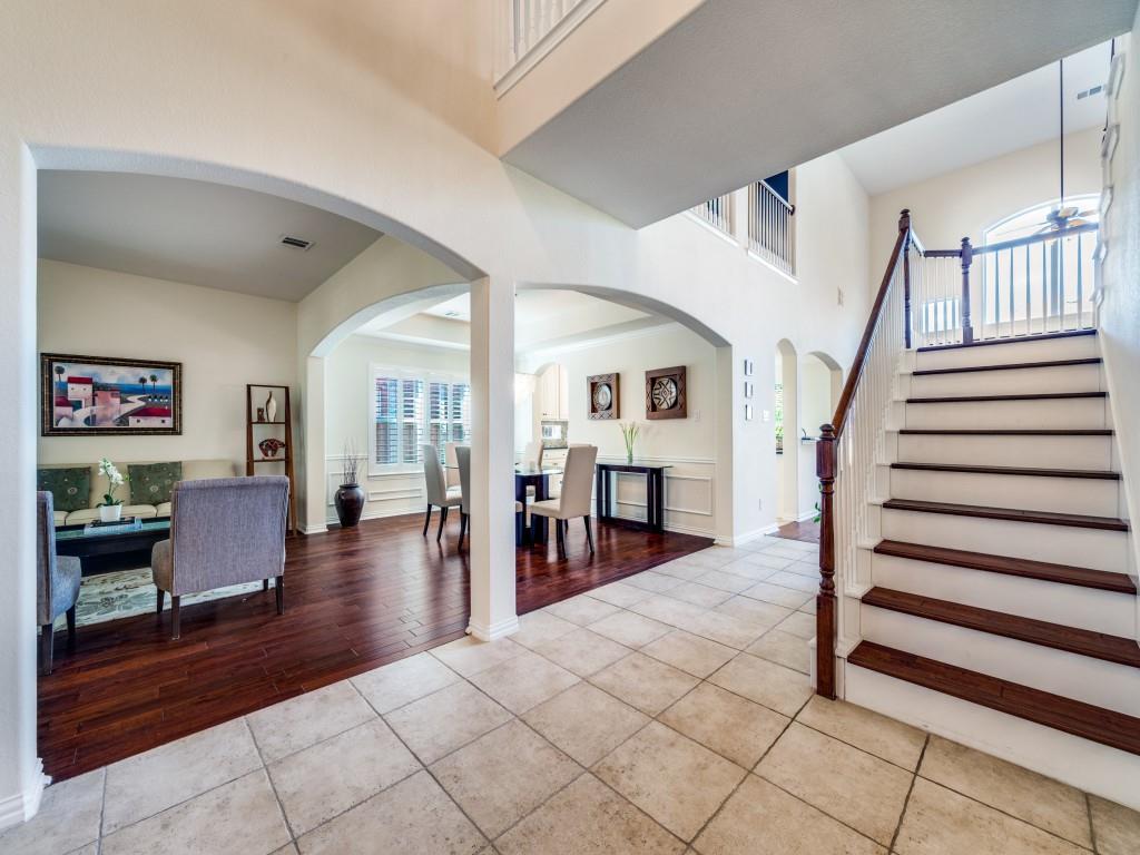 8708 Tanglewood Drive