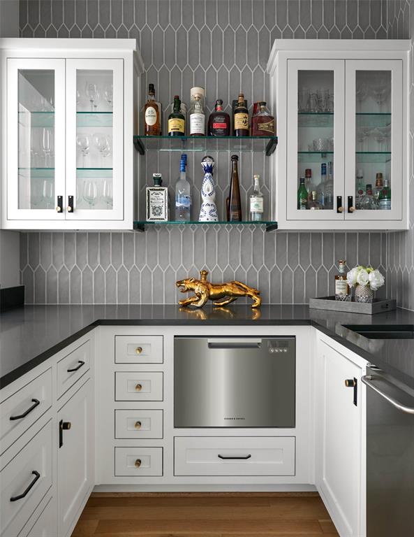 6440 Brookshire Drive