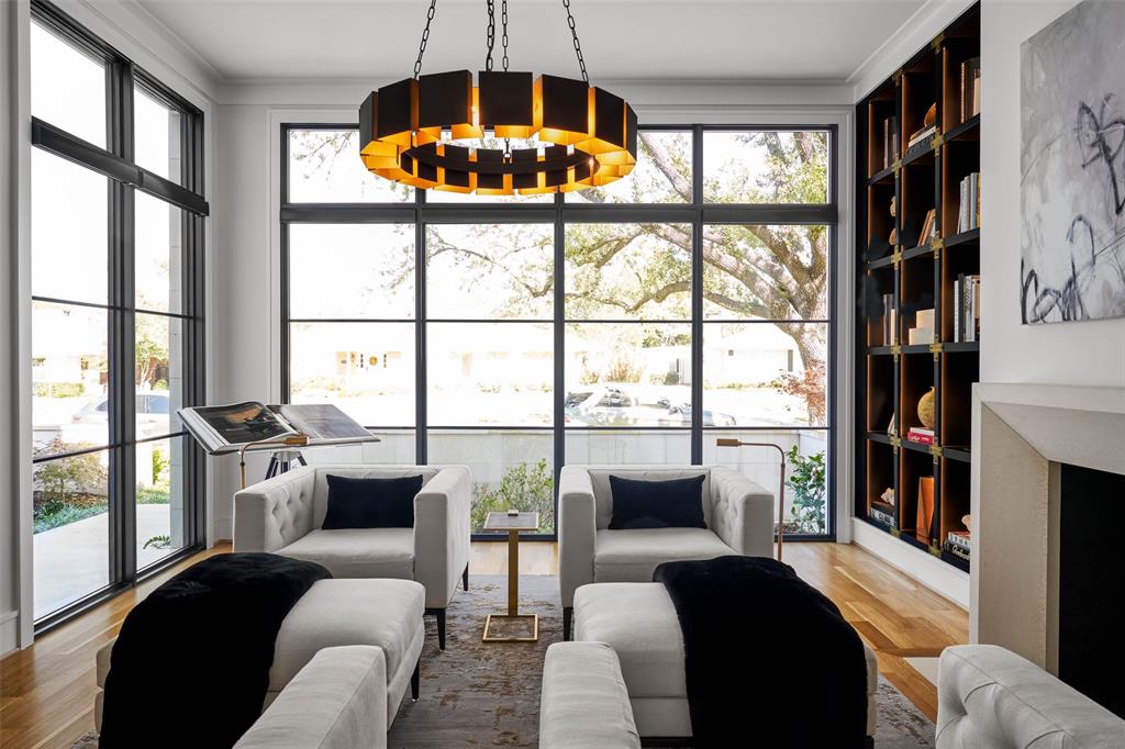 6440 Brookshire Drive