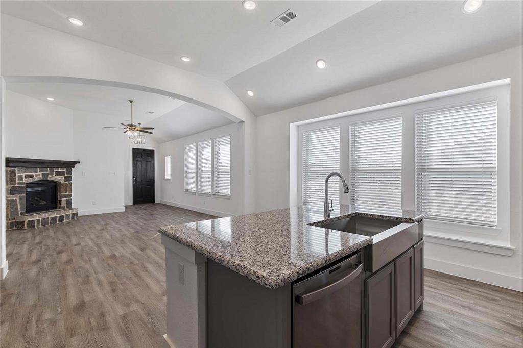 Creekshaw Sub - Residential Lease