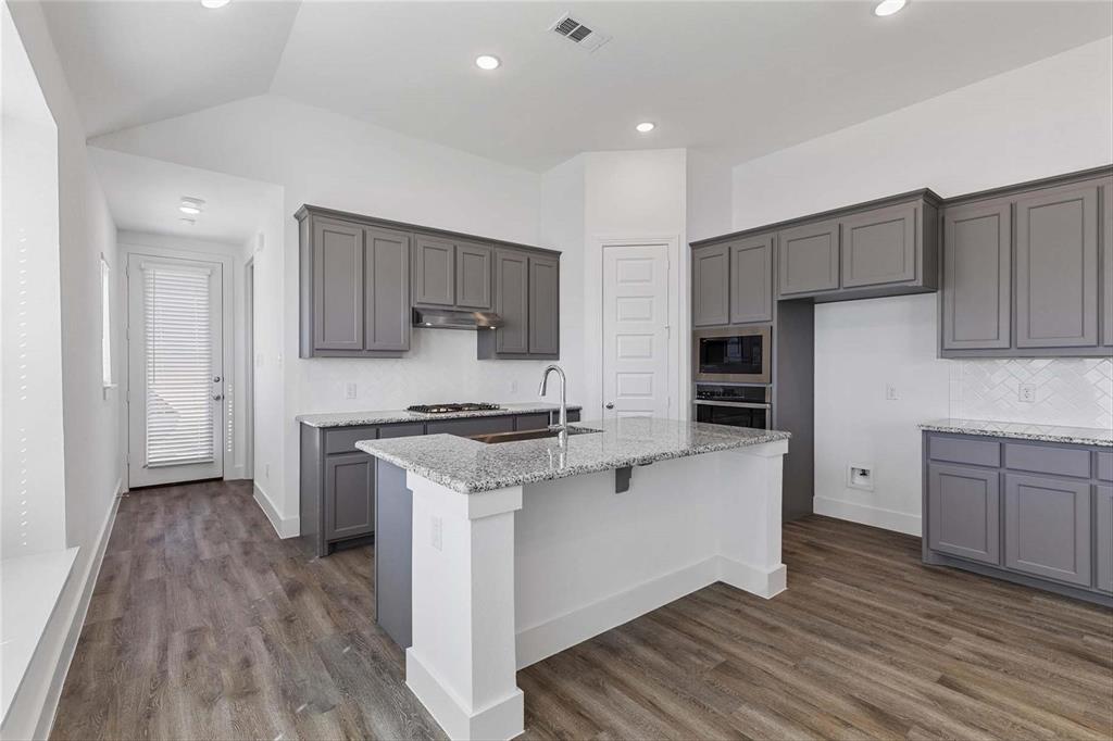 Creekshaw Sub - Residential Lease