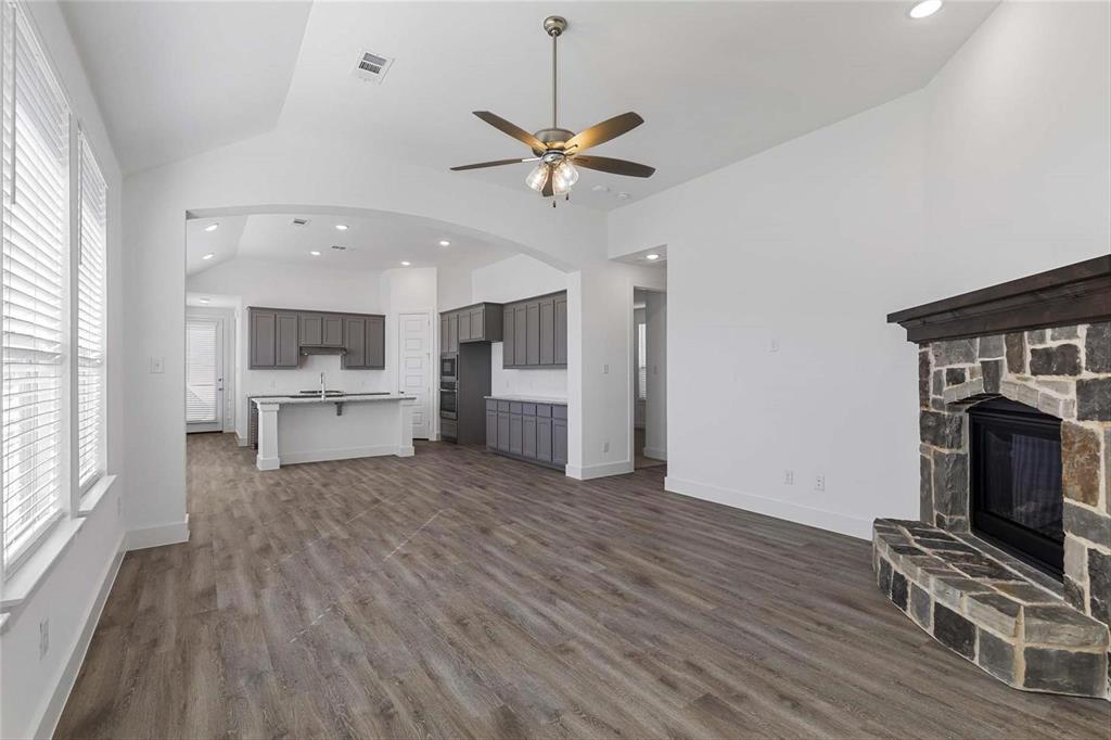 Creekshaw Sub - Residential Lease