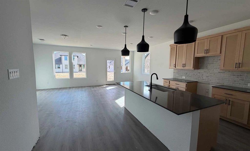 1808 Bachman Lane