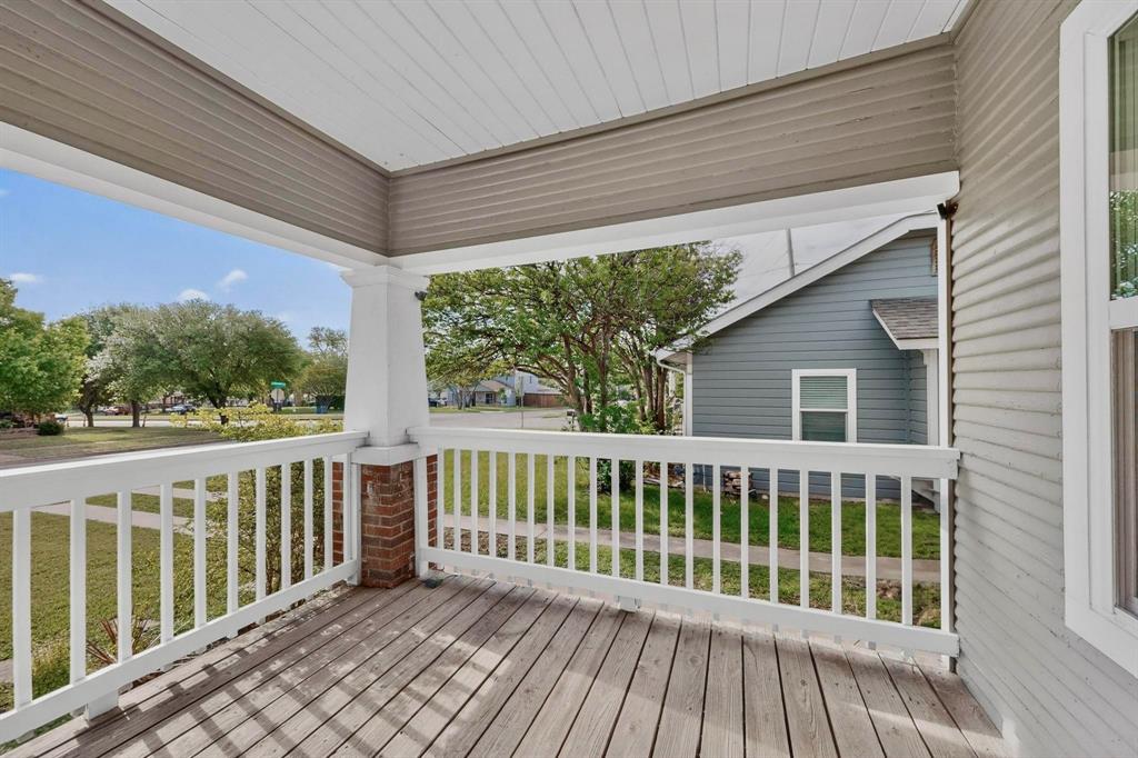 Terrace Home - Residential