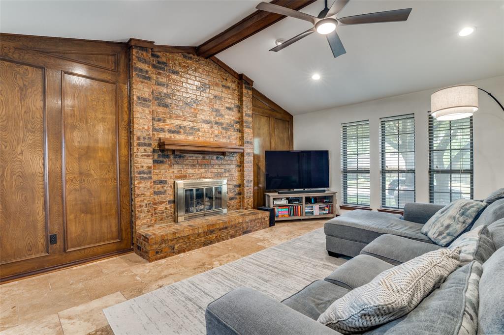 4022 Azalea Lane