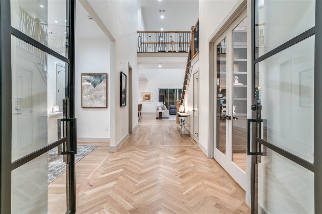 3903 Lively Lane