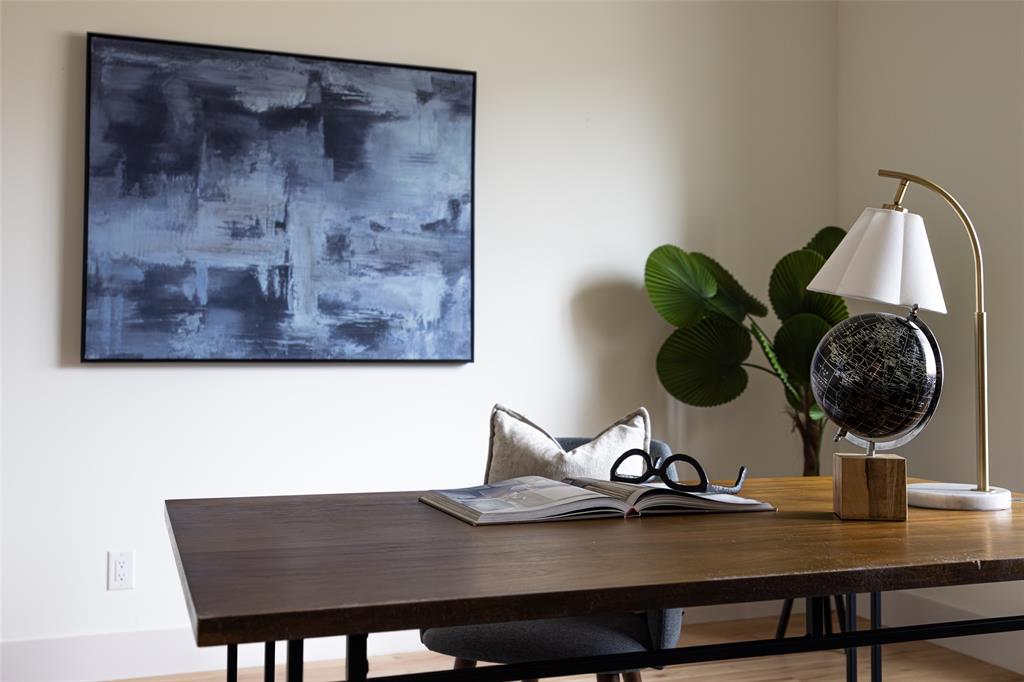 RANDALLS PLAINVIEW - Residential