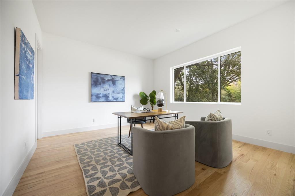 RANDALLS PLAINVIEW - Residential