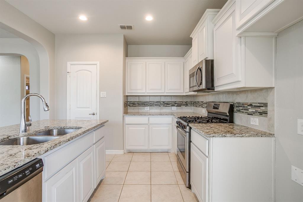 Twin Mills Add - Residential Lease