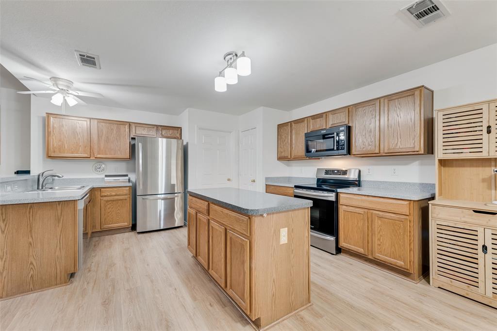 Highland Village Estates - Residential