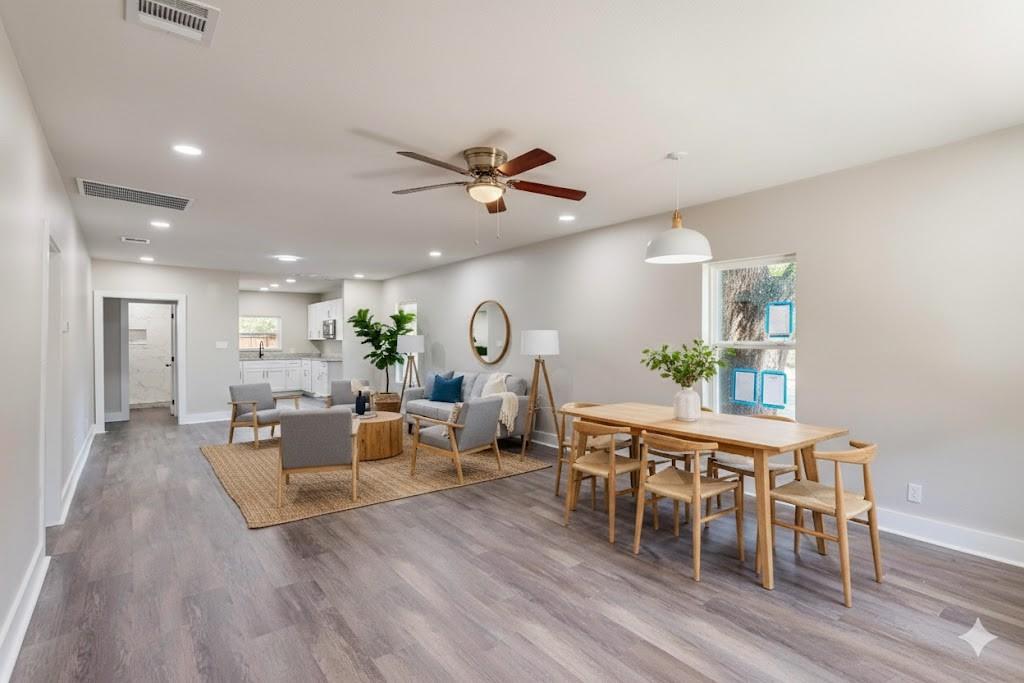 1500 W Collin Street