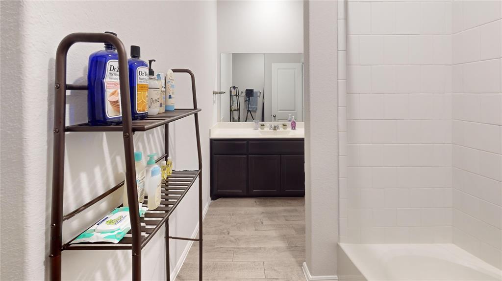 Bar C Ranch - Residential Lease