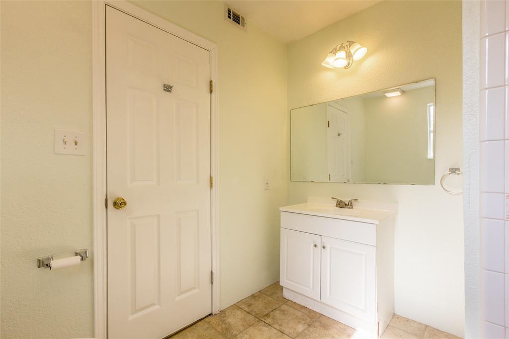 King Sub - Residential Lease