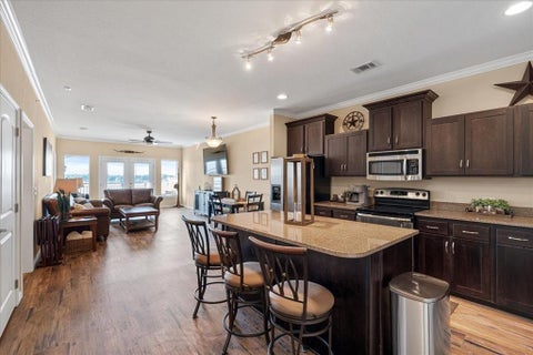 Photo of 9900 Northshore Boulevard #32406, Corsicana, TX 75109 (MLS # 21402226)