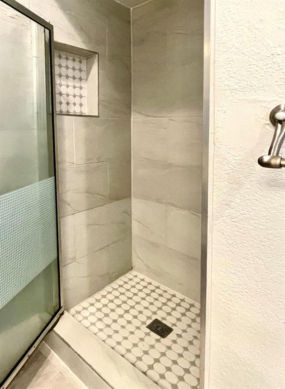 SOUTH SIDE ADDITION - Residential Lease