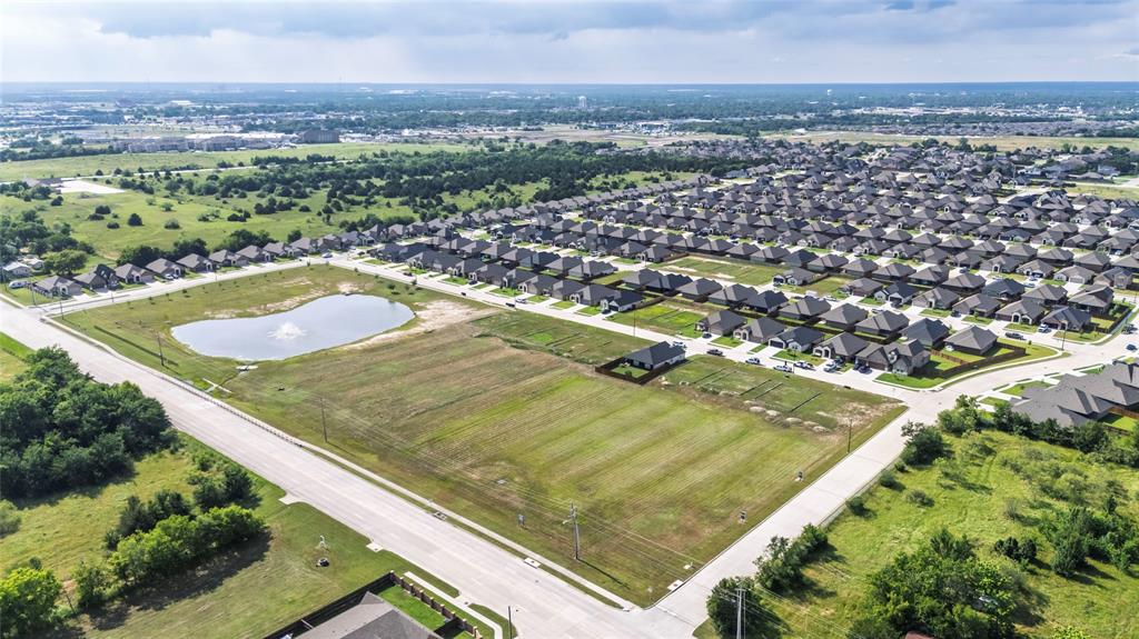 Stonewood Estates Ph 5 - Commercial Sale