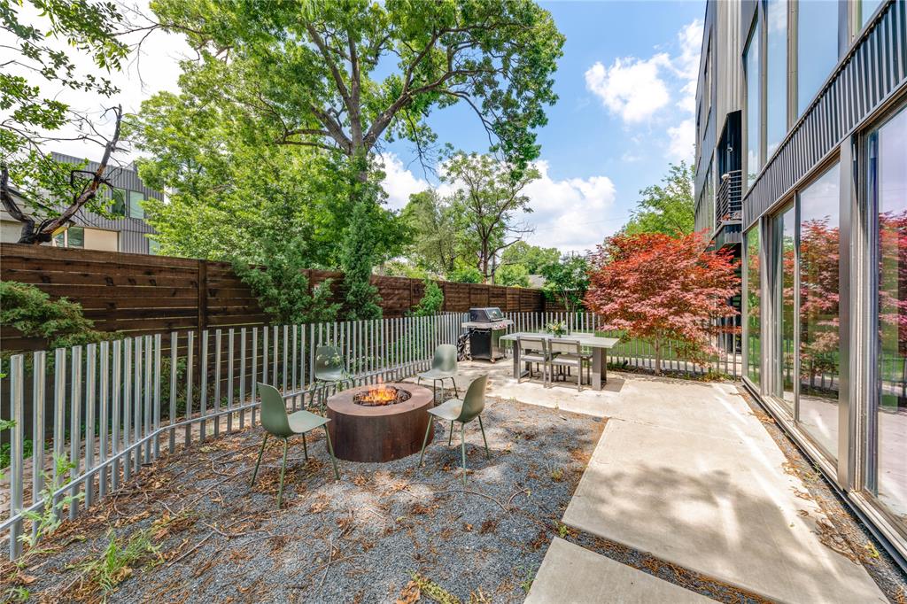 4817 Caxton Court