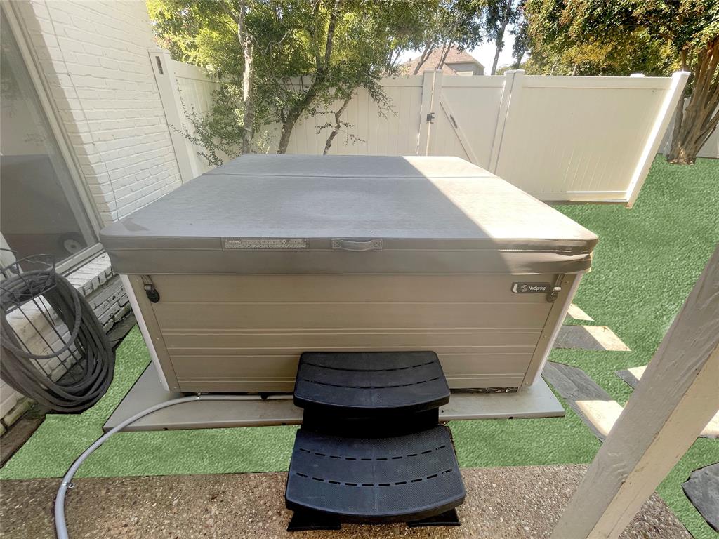 Benbrook Lakeshore Estates - Residential