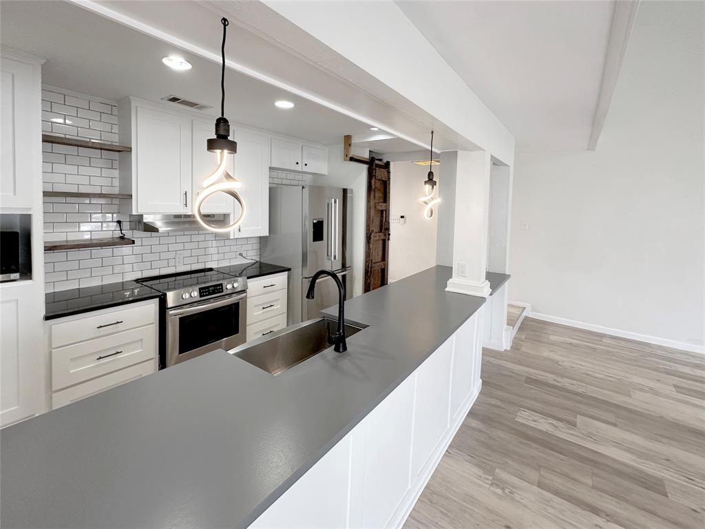 Benbrook Lakeshore Estates - Residential