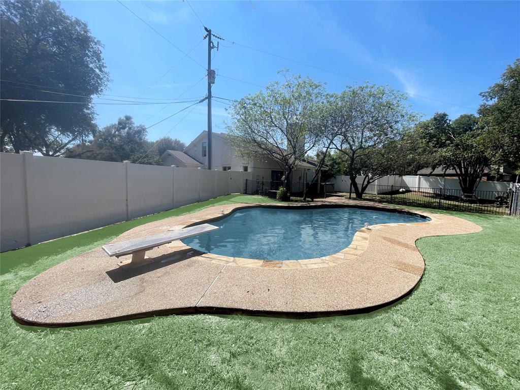 Benbrook Lakeshore Estates - Residential