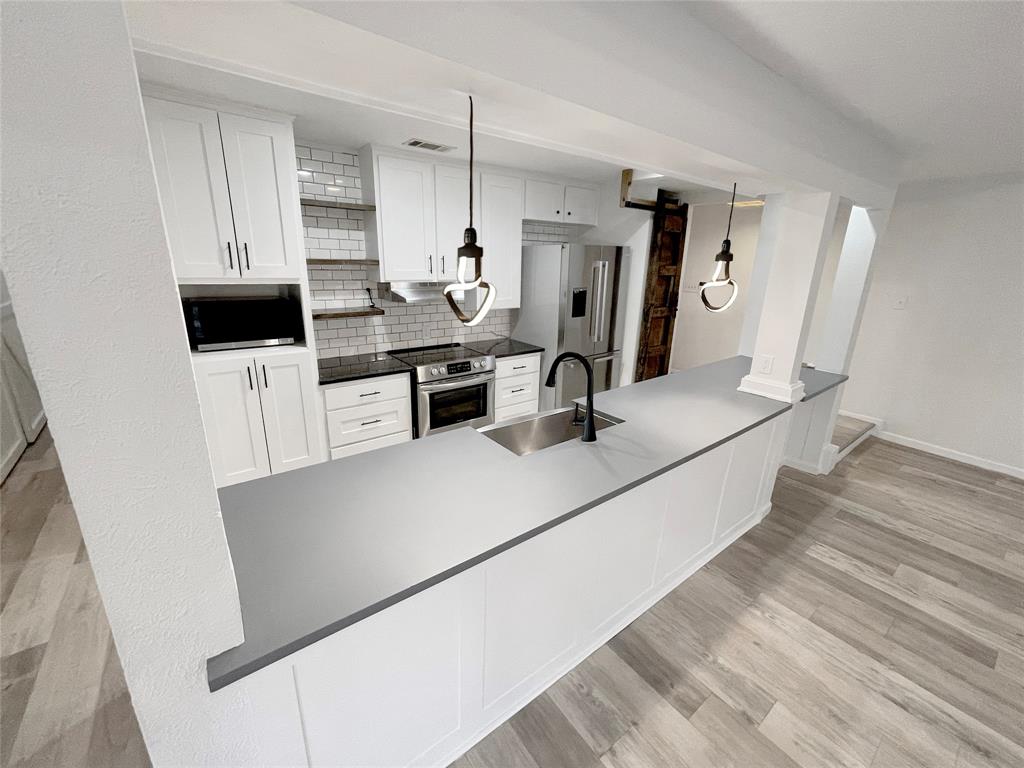 Benbrook Lakeshore Estates - Residential