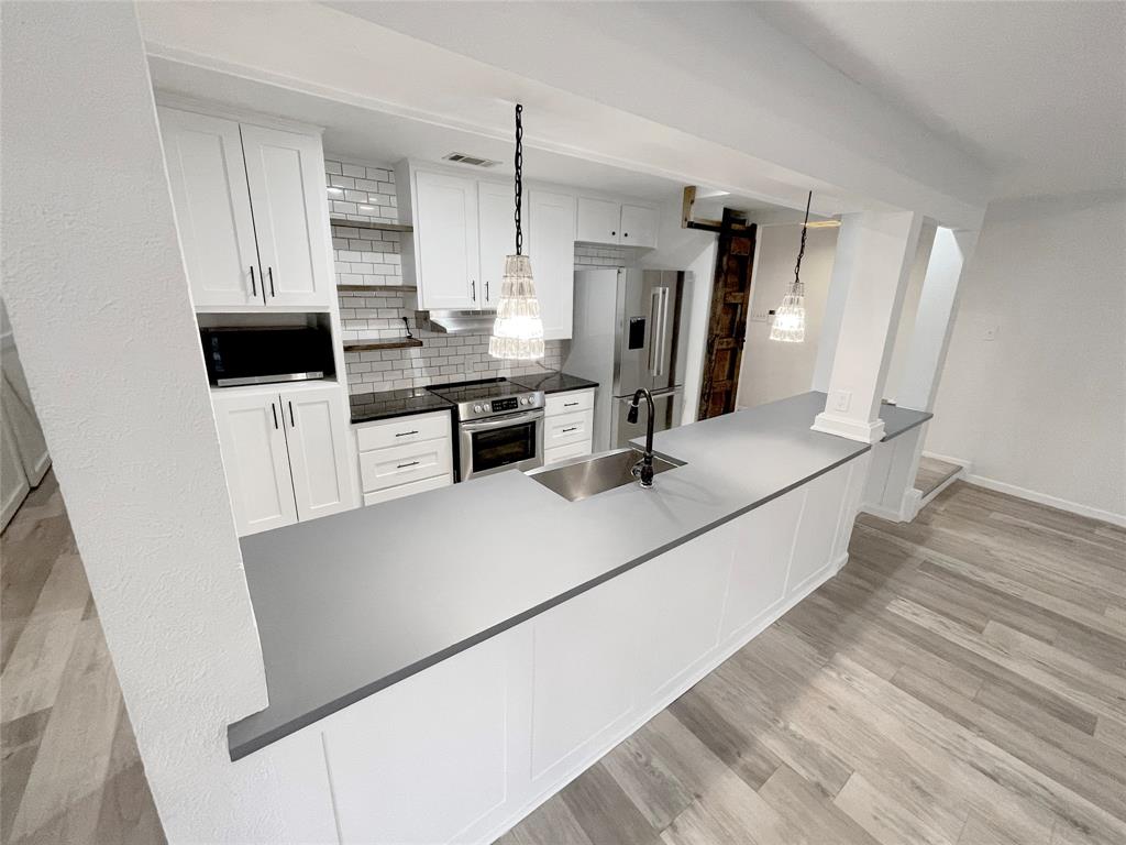 Benbrook Lakeshore Estates - Residential