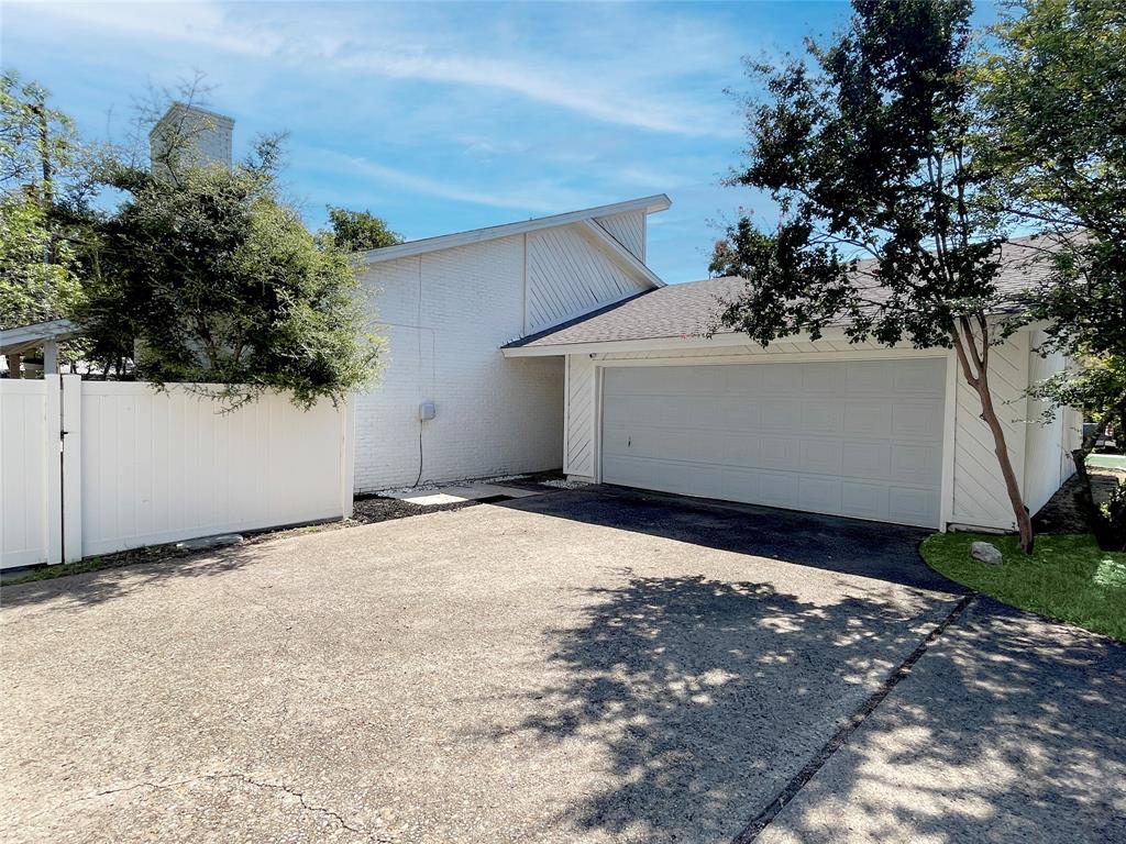 Benbrook Lakeshore Estates - Residential