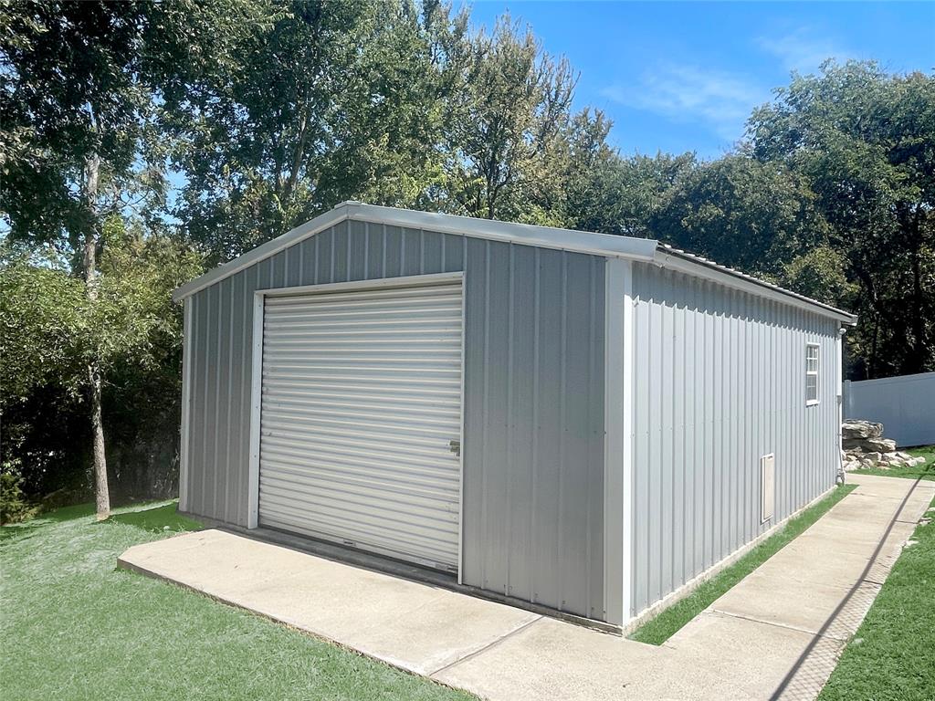 Benbrook Lakeshore Estates - Residential