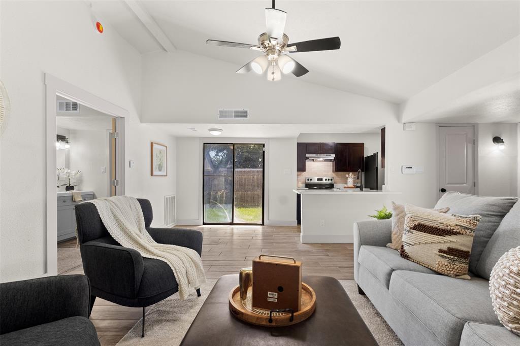 310 Navarro Lane